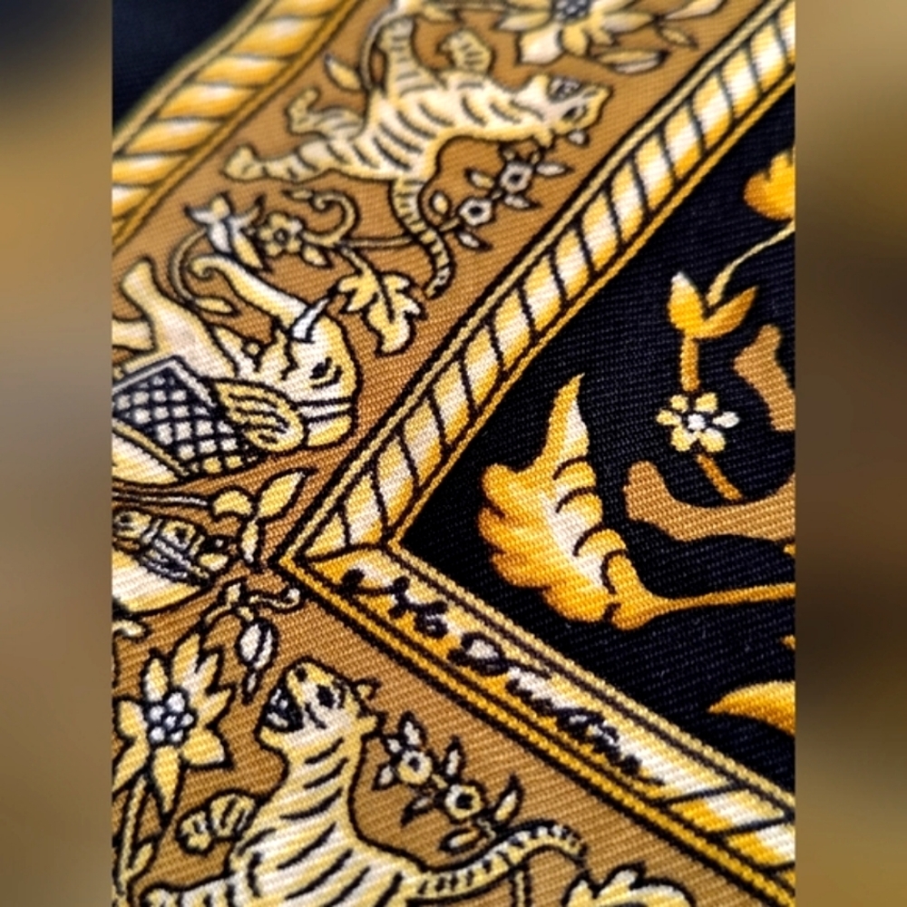 Hermes Chasse En Inde Black & Gold Silk Scarf - Picture 11 of 16